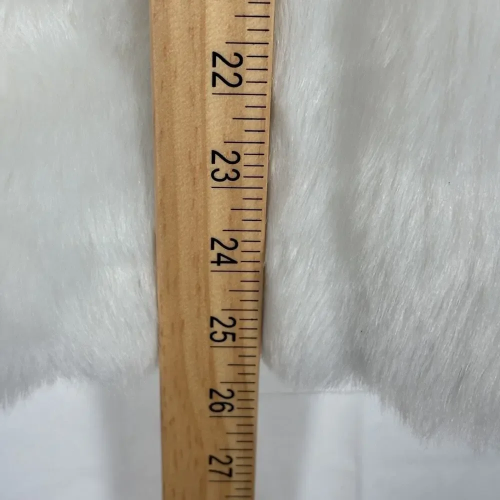 Vtg F.W. Fisher Designs Child White Faux‎ Fur Hooded Coat Size 6 Made in USA
